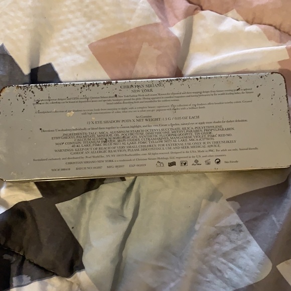 Smoky basics eye shadow pallette (lightly used) - Picture 4 of 4